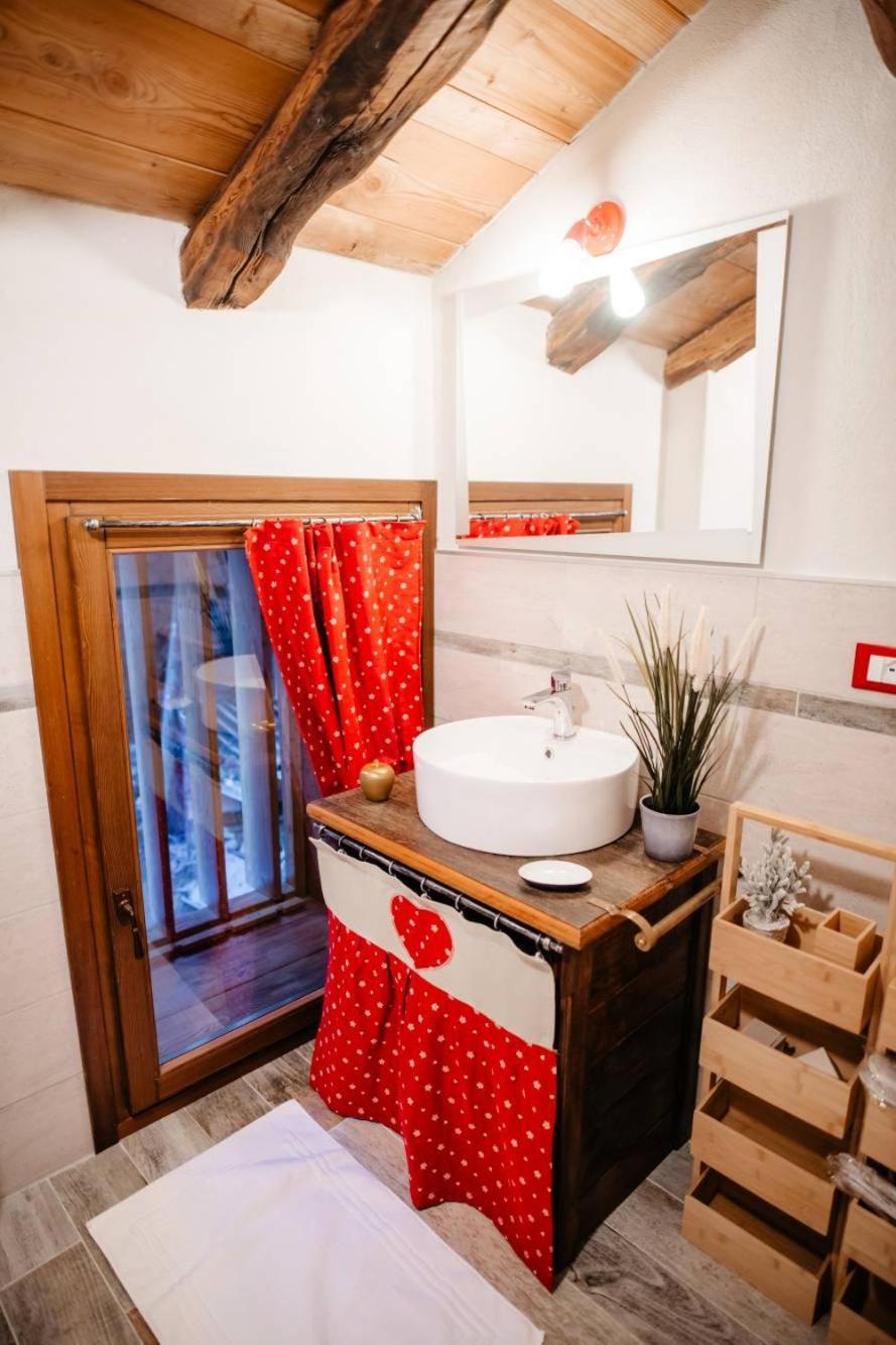 Achillea Appartement Rhemes-Saint-Georges Buitenkant foto